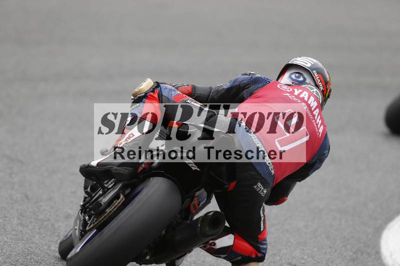 /Archiv-2025/02 28.-31.01.2025 Moto Center Thun Jerez/rot-red/711